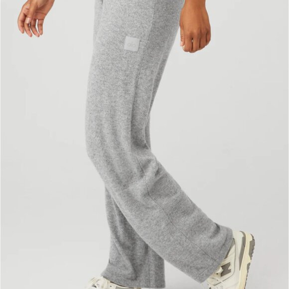 Alo Cashmere High-Waist Wide Leg Pant in Dove Grey Heather Size Small - Picture 6 of 7